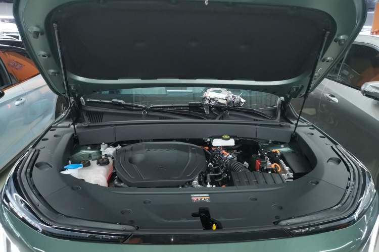 Used Geely Galaxy L7 2023 1.5T 115 km Starship Engine Bay