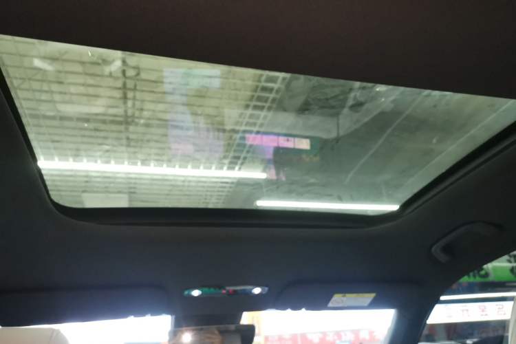 Used Geely Galaxy L7 2023 1.5T 115 km Starship Headliner