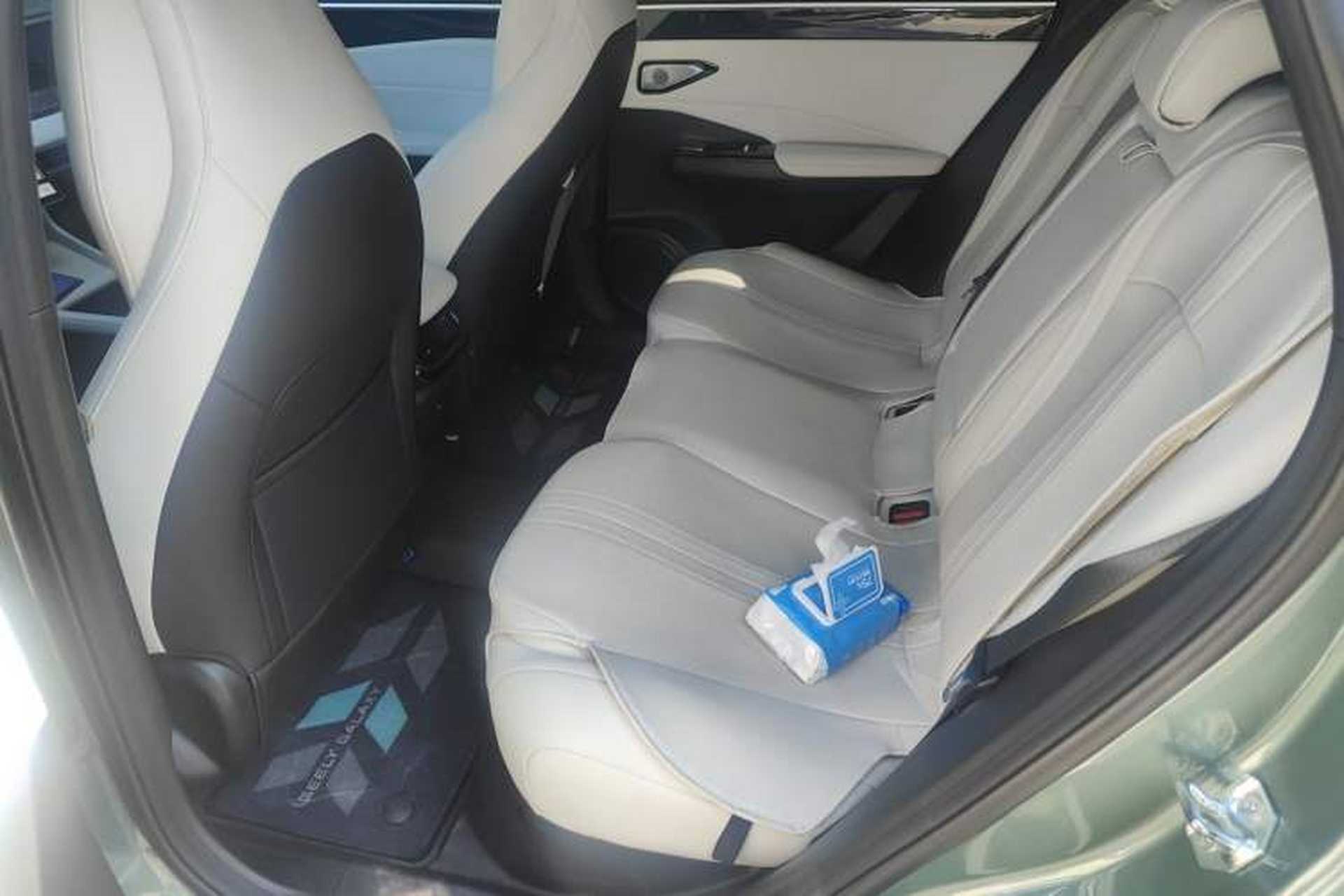 Used Geely Galaxy L7 2023 1.5T 115 km Starship Left Rear Seat