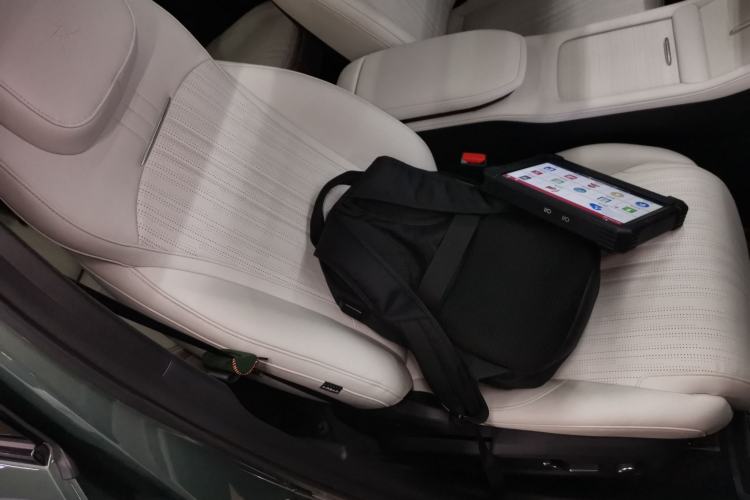 Used Geely Galaxy L7 2023 1.5T 115 km Starship Right Front Seat
