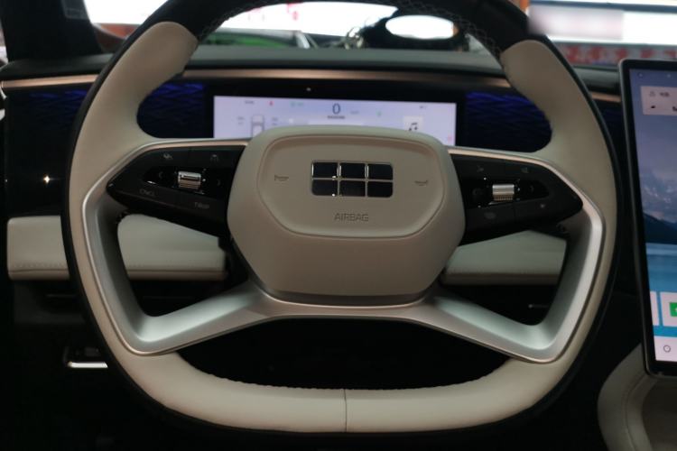 Used Geely Galaxy L7 2023 1.5T 115 km Starship Steering Wheel