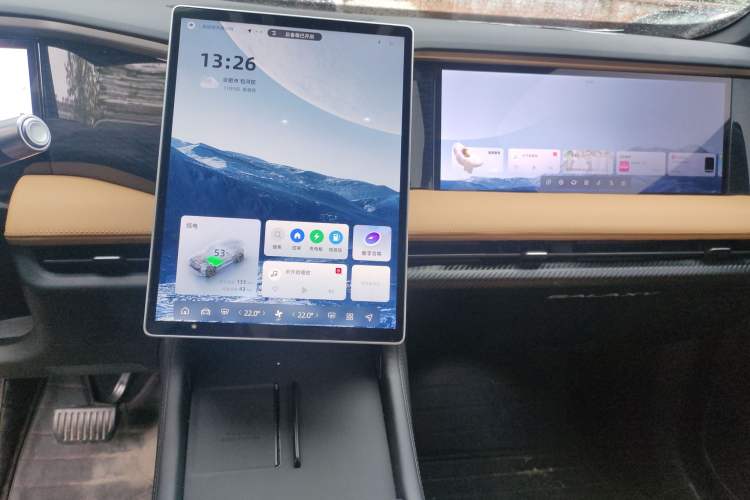 Used Geely Galaxy L7 2023 1.5T 115 km Starship Audio And AC Panel