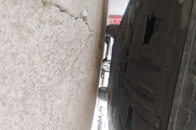 Used Geely Galaxy L7 2023 1.5T 115 km Starship Chassis Front