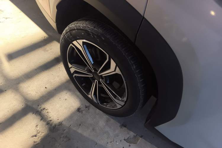 Used Geely Galaxy L7 2023 1.5T 115 km MAX Exterior 8