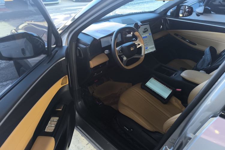 Used Geely Galaxy L7 2023 1.5T 115 km MAX Interior 3