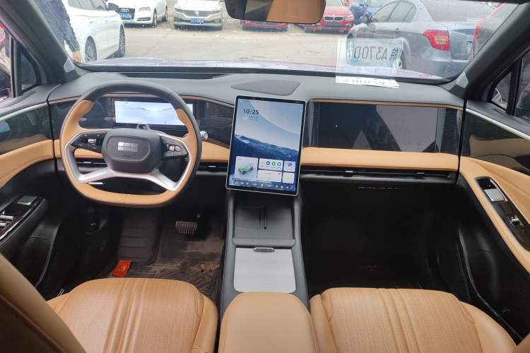 Used Geely Galaxy L7 2023 1.5T 115 km Starship Interior 4