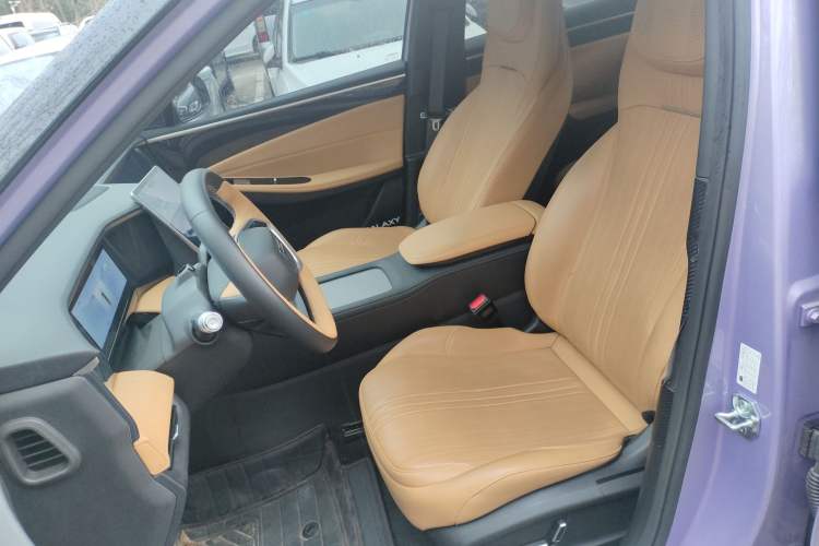 Used Geely Galaxy L7 2023 1.5T 115 km Starship Left Front Seat