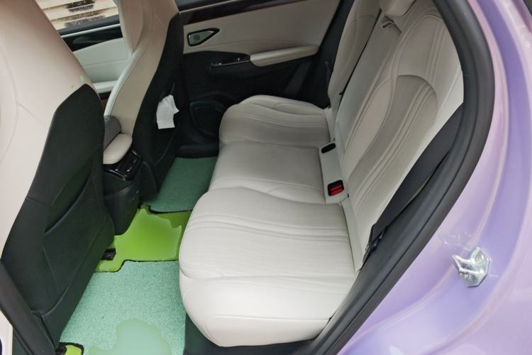 Used Geely Galaxy L7 2023 1.5T 115 km Starship Left Rear Seat