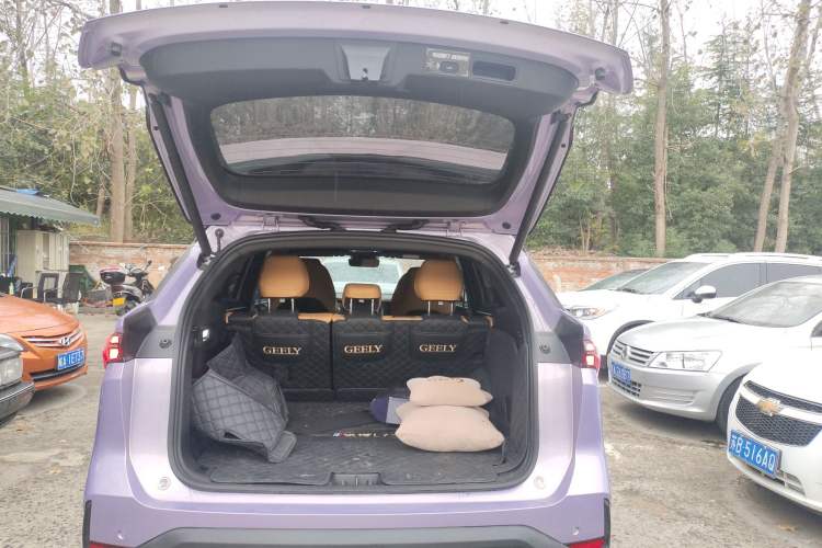 Used Geely Galaxy L7 2023 1.5T 115 km Starship Trunk