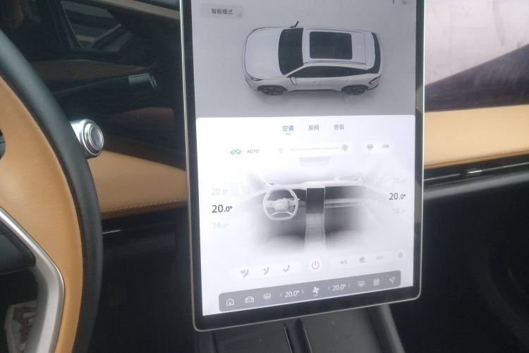 Used Geely Galaxy L7 2023 1.5T 115 km Starship Audio And AC Panel