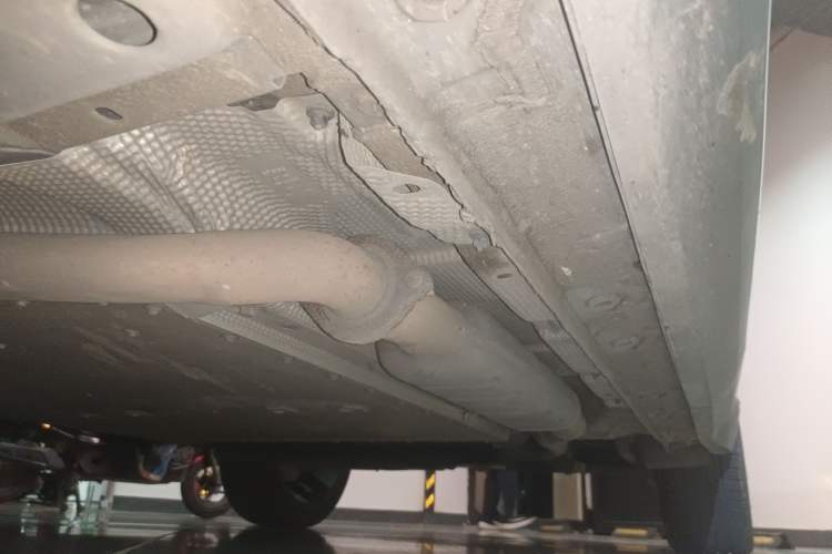 Used Geely Galaxy L7 2023 1.5T 115 km Starship Chassis Front Left