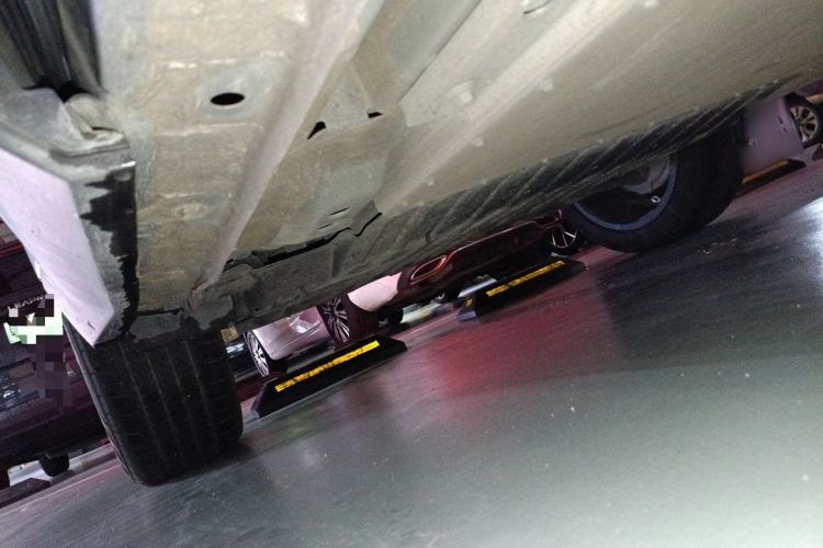 Used Geely Galaxy L7 2023 1.5T 115 km Starship Chassis Rear Right
