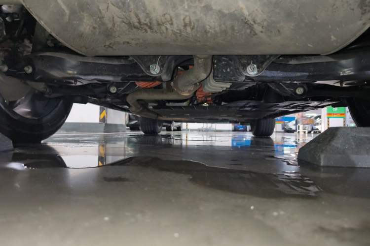 Used Geely Galaxy L7 2023 1.5T 115 km Starship Chassis Rear
