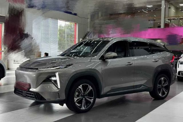 Używany Geely Galaxy L7 2023 1.5T 115 km PLUS