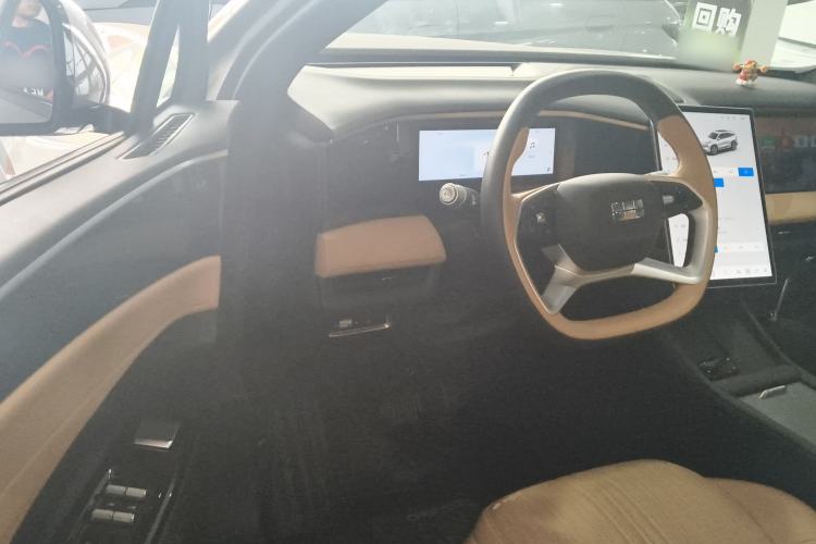 Used Geely Galaxy L7 2023 1.5T 115 km PLUS Driver Seat