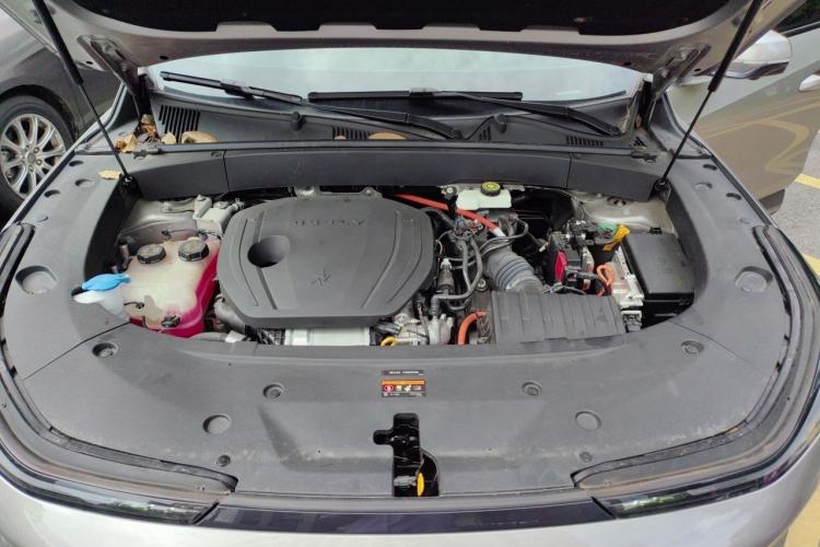 Used Geely Galaxy L7 2023 1.5T 115 km MAX Engine Bay