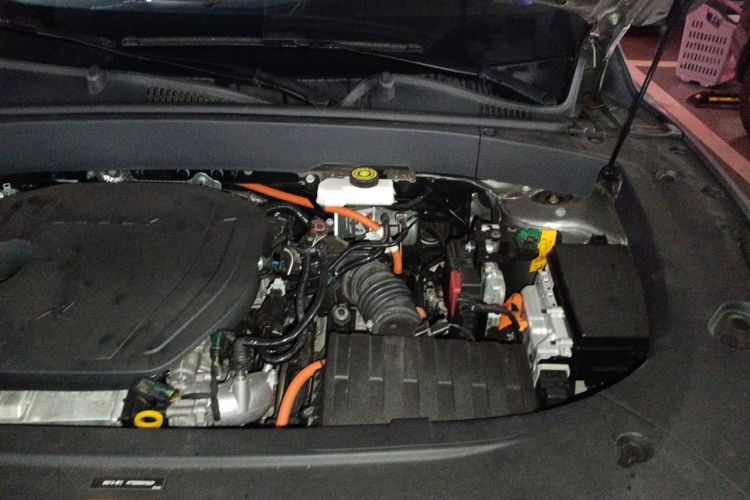 Used Geely Galaxy L7 2023 1.5T 115 km Starship Engine Bay Left