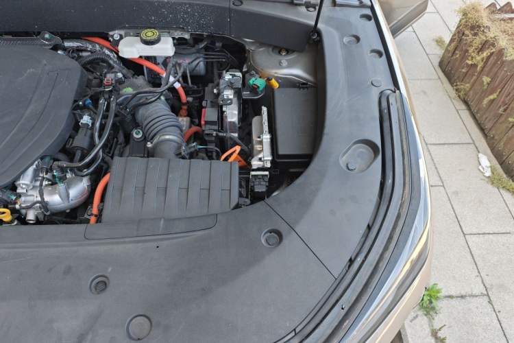Used Geely Galaxy L7 2023 1.5T 115 km MAX Engine Bay Left