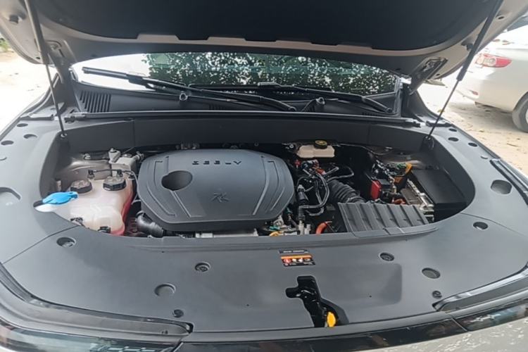 Used Geely Galaxy L7 2023 1.5T 115 km Starship Engine Bay