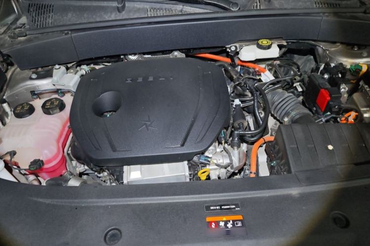 Used Geely Galaxy L7 2023 1.5T 115 km Starship Engine Bay