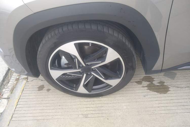 Used Geely Galaxy L7 2023 1.5T 115 km Starship Exterior 1