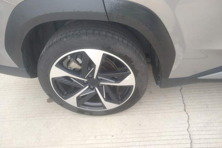 Used Geely Galaxy L7 2023 1.5T 115 km Starship Exterior 2