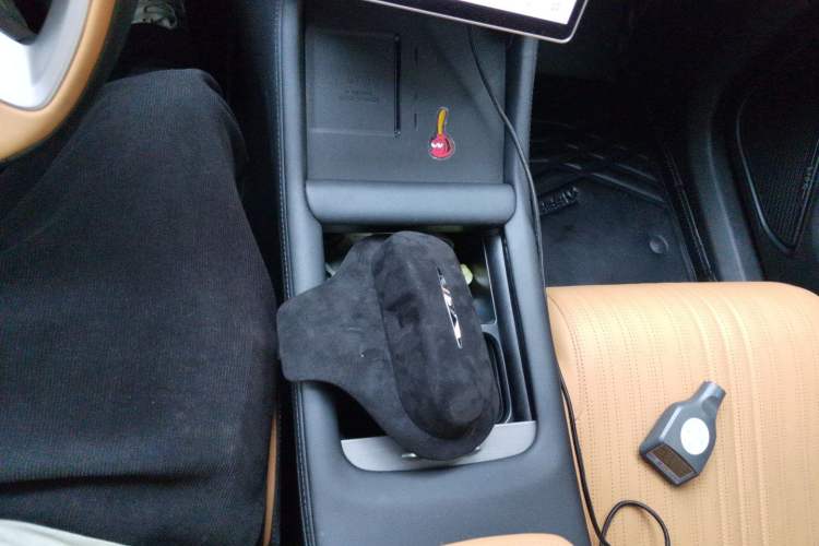 Used Geely Galaxy L7 2023 1.5T 115 km Starship Gear Lever