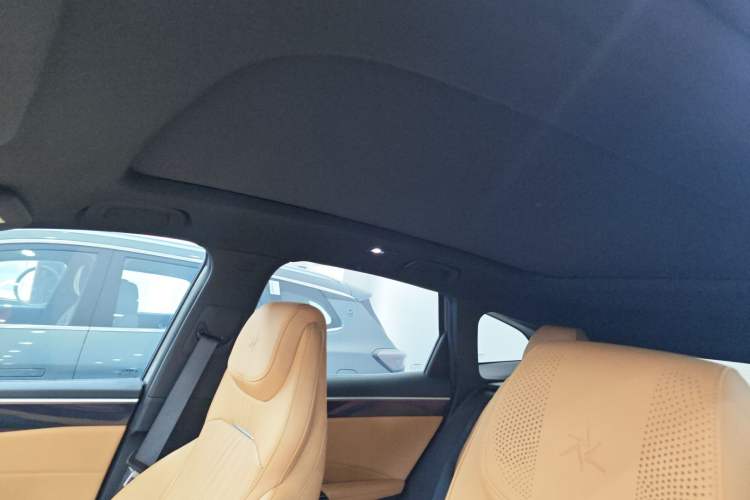 Used Geely Galaxy L7 2023 1.5T 115 km Starship Headliner