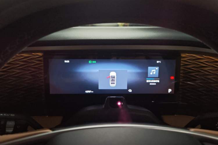 Used Geely Galaxy L7 2023 1.5T 115 km Starship Instrument Cluster
