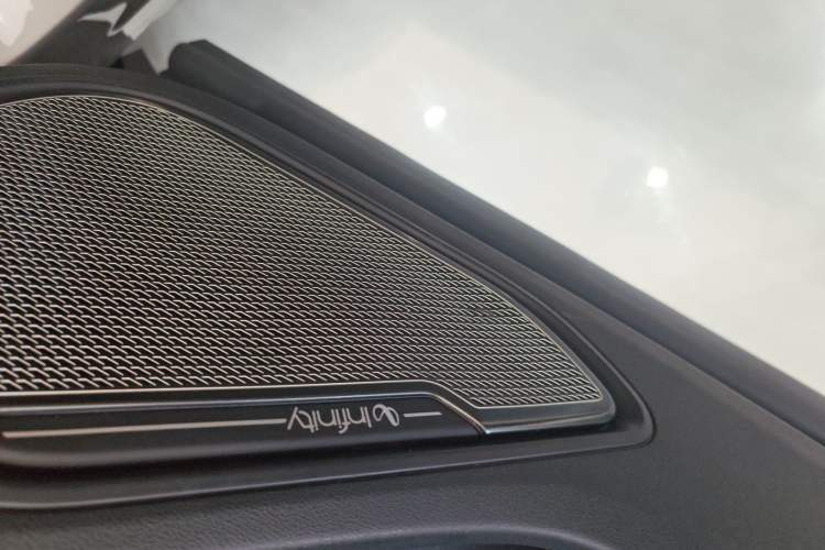 Used Geely Galaxy L7 2023 1.5T 115 km Starship Interior 4