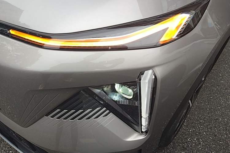 Used Geely Galaxy L7 2023 1.5T 115 km Starship Left Front Headlight