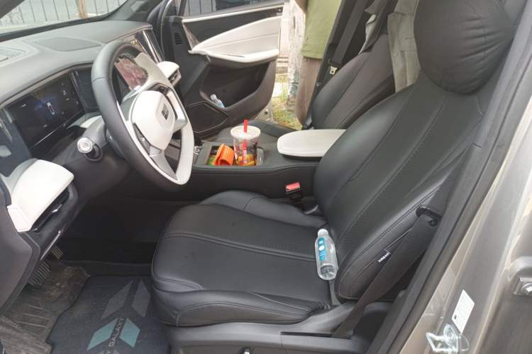 Used Geely Galaxy L7 2023 1.5T 55km PRO Left Front Seat