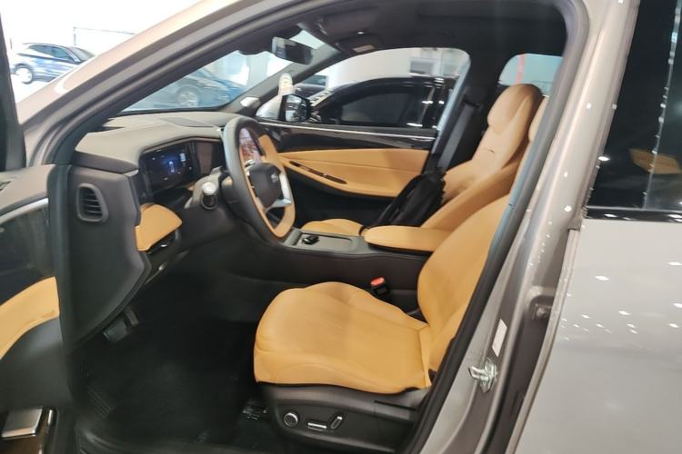 Used Geely Galaxy L7 2023 1.5T 115 km Starship Left Front Seat