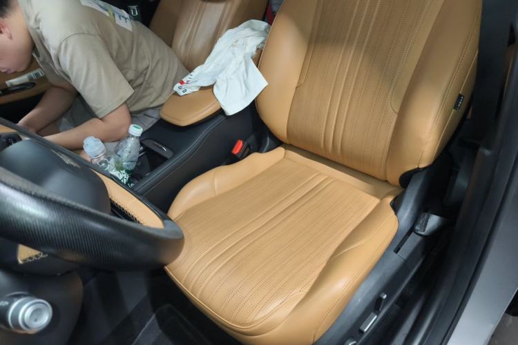 Used Geely Galaxy L7 2023 1.5T 115 km Starship Left Front Seat