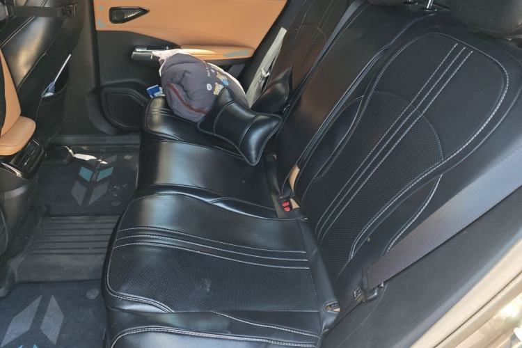 Used Geely Galaxy L7 2023 1.5T 115 km MAX Left Rear Seat