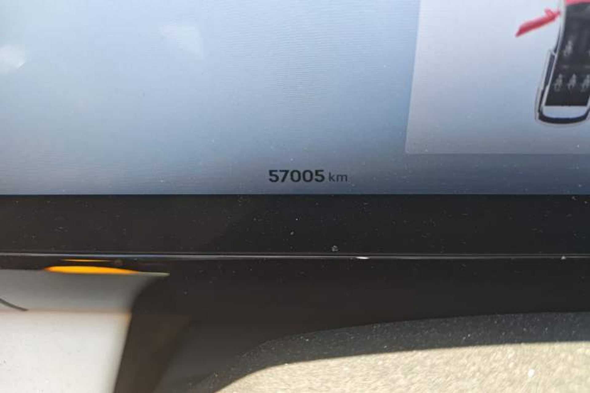 Used Geely Galaxy L7 2023 1.5T 115 km Starship Odometer Close Up