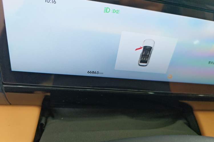 Used Geely Galaxy L7 2023 1.5T 115 km Starship Odometer Close Up