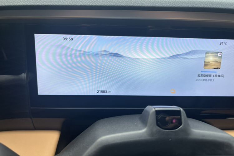 Used Geely Galaxy L7 2023 1.5T 115 km Starship Odometer Close Up