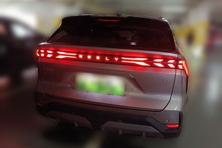 Used Geely Galaxy L7 2023 1.5T 115 km Starship Rear
