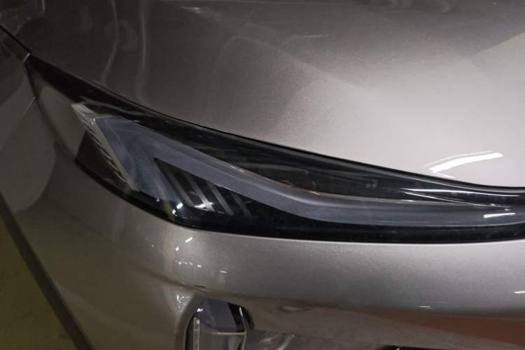 Used Geely Galaxy L7 2023 1.5T 115 km Starship Right Front Headlight