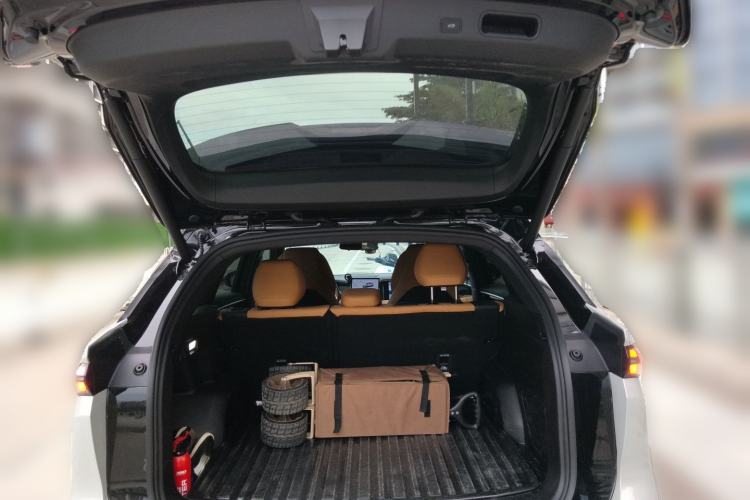 Used Geely Galaxy L7 2023 1.5T 115 km Starship Trunk