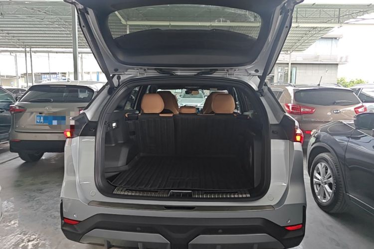 Used Geely Galaxy L7 2023 1.5T 115 km MAX Trunk