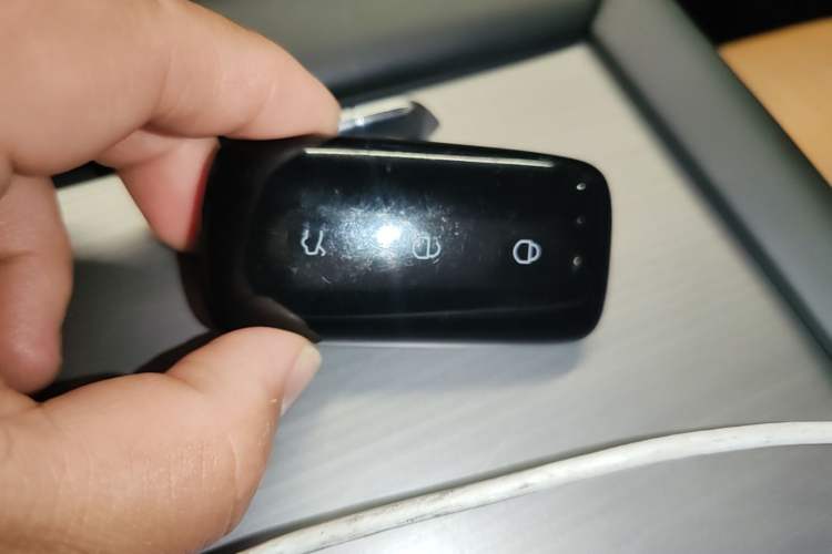 Used Geely Galaxy L7 2023 1.5T 115 km Starship Vehicle Key