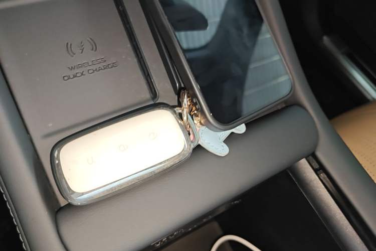 Used Geely Galaxy L7 2023 1.5T 115 km MAX Vehicle Key