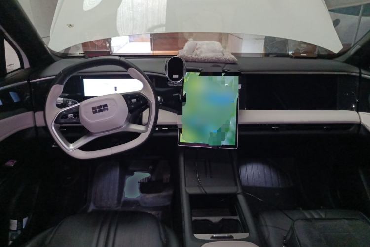 Used Geely Galaxy L7 2023 1.5T 115 km Starship Center Console