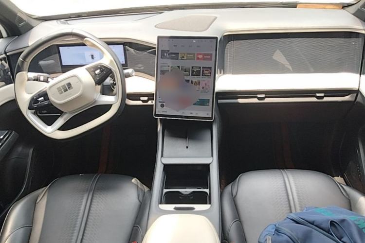 Used Geely Galaxy L7 2023 1.5T 55km PRO Center Console