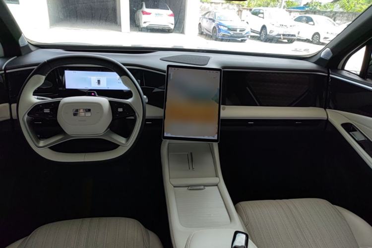 Used Geely Galaxy L7 2023 1.5T 115 km Starship Center Console