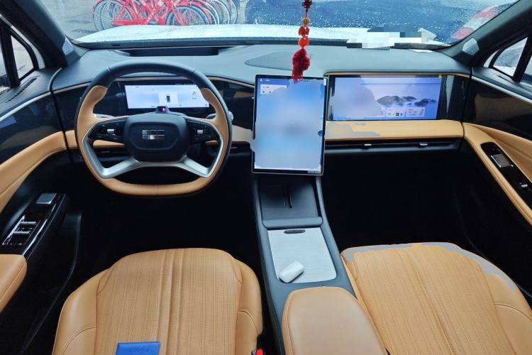 Used Geely Galaxy L7 2023 1.5T 115 km Asian Games Phantom Edition Center Console