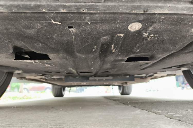 Used Geely Galaxy L7 2023 1.5T 115 km Starship Chassis Front