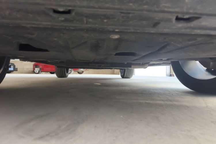 Used Geely Galaxy L7 2023 1.5T 115 km Starship Chassis Front
